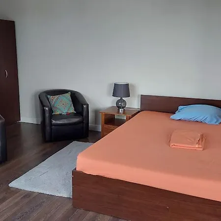 Bucurestii Noi, 6 Persoane, Romexpo, Omv, Baneasa, Lagoon Park