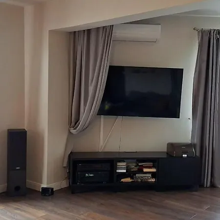 Bucurestii Noi, 6 Persoane, Romexpo, Omv, Baneasa, Lagoon Park