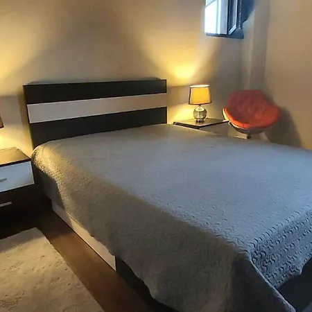 Bucurestii Noi, 6 Persoane, Romexpo, Omv, Baneasa, Lagoon Park *